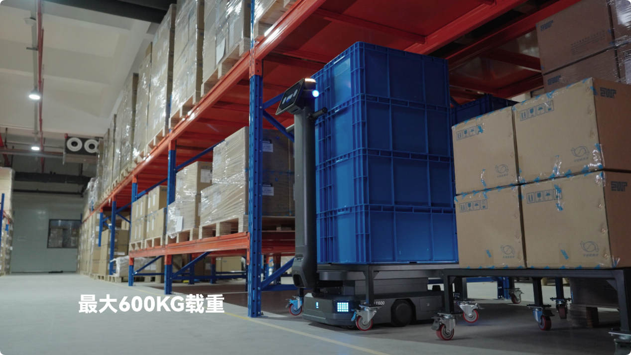 普渡機(jī)器人發(fā)布大載重工業(yè)配送機(jī)器人PUDU T600系列，助力工業(yè)物流市場(chǎng)革新