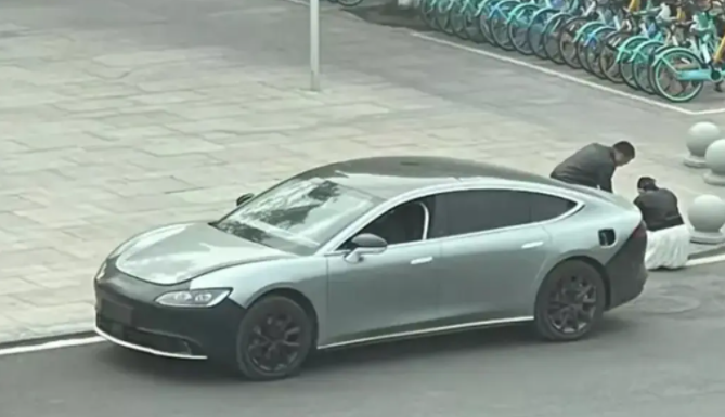 小米汽車(chē)，動(dòng)真格了！