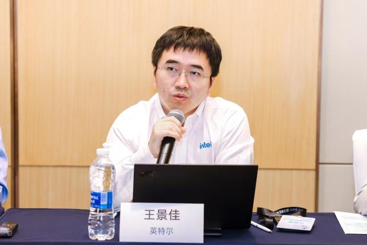 英特爾攜手合作伙伴推出OPS 2.0，為智慧教育帶來全新體驗！