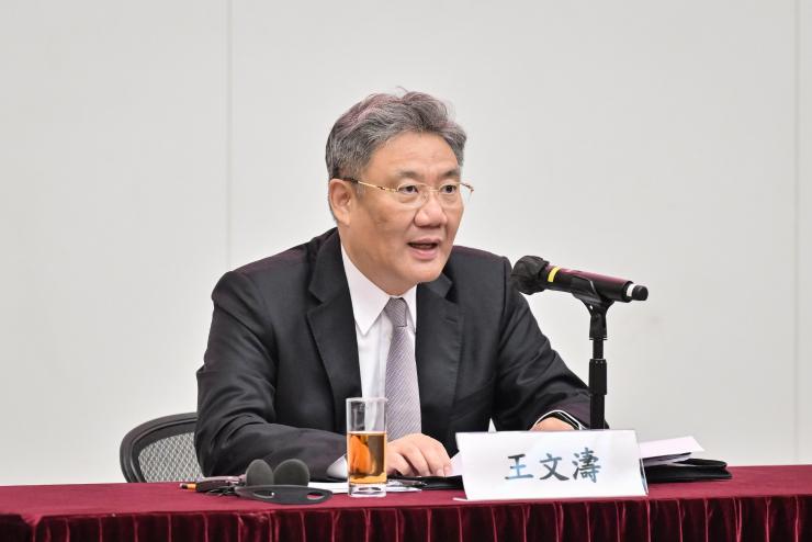 特區(qū)政府今日舉辦中共二十屆三中全會(huì)精神座談交流會(huì)