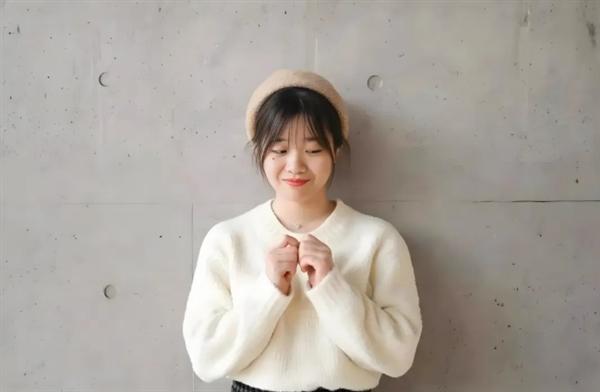 雷軍親自挖人！千萬年薪招攬95后天才少女“AI小蘿莉”