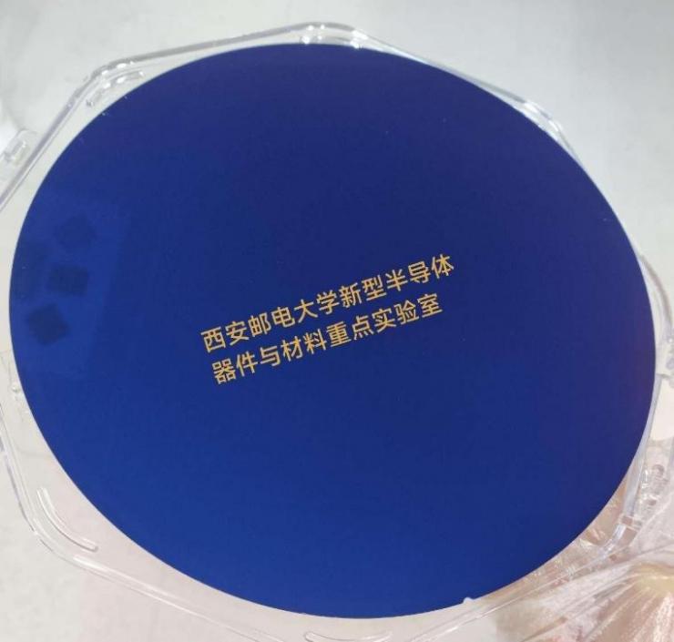 突破！西安高校團隊從 8 英寸硅片制備出氧化鎵外延片~