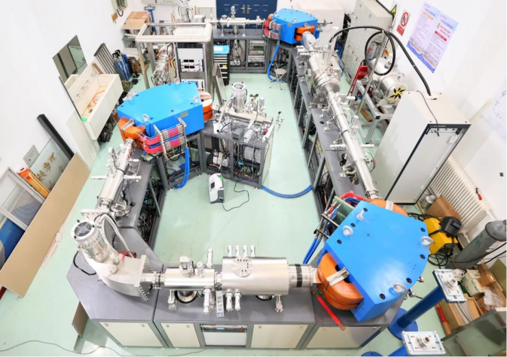 我國(guó)首臺(tái)緊湊型加速器質(zhì)譜儀研制成功！