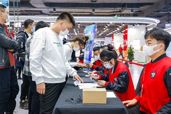 速度穿越！沈陽(yáng)京東MALL GeForce RTX 4090 線下首發(fā)活動(dòng)盛況