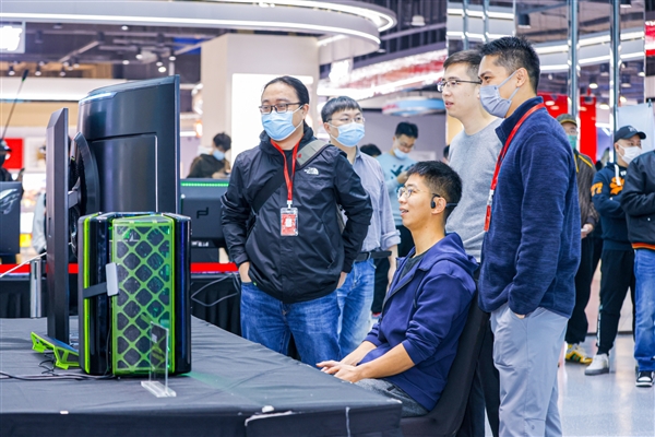 速度穿越！沈陽(yáng)京東MALL GeForce RTX 4090 線下首發(fā)活動(dòng)盛況