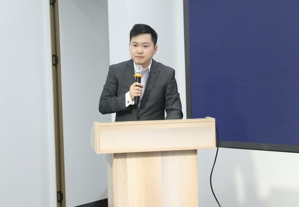 上海萬耀企龍展覽有限公司副總裁-劉勛先生