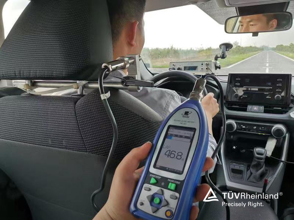 實車試驗場中噪聲路以及噪聲振動測試道路(NVH道)有多種路面來還原日常駕駛中的路況，讓舒適和靜音*的評價結果更全面