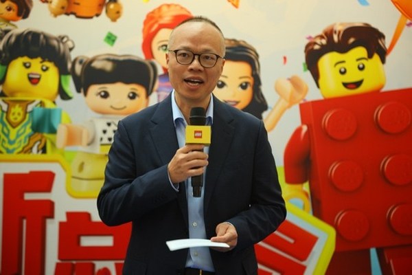 樂高集團高級副總裁、中國區(qū)總經(jīng)理黃國強先生出席開業(yè)儀式并致辭
