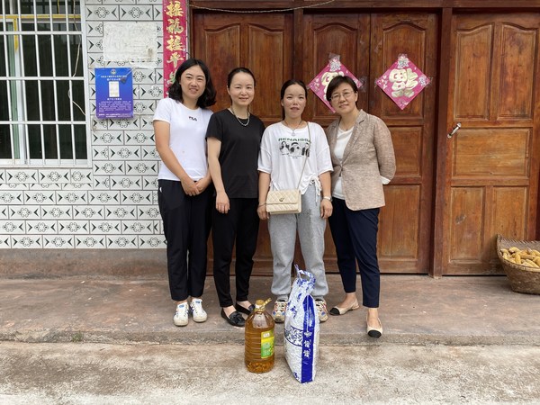 項(xiàng)目組走訪愛心月嫂學(xué)員陳安勤