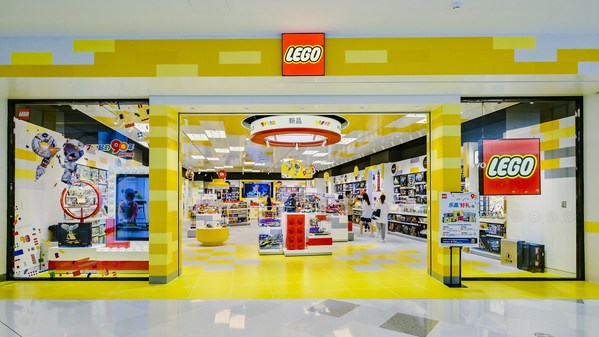?？跇犯?reg;授權(quán)專賣店于海口萬象城盛大開業(yè)