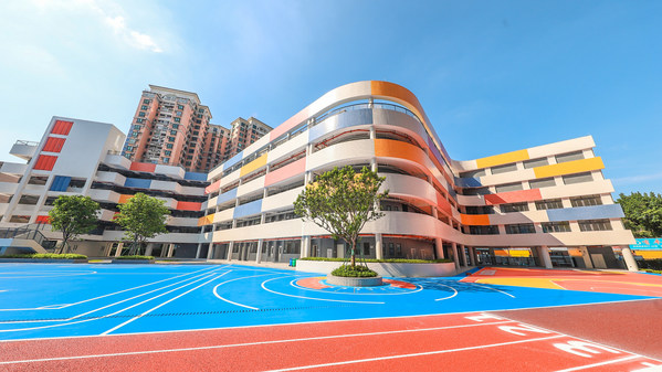 廣州國際輕紡城小學順利交接至海珠區(qū)教育局