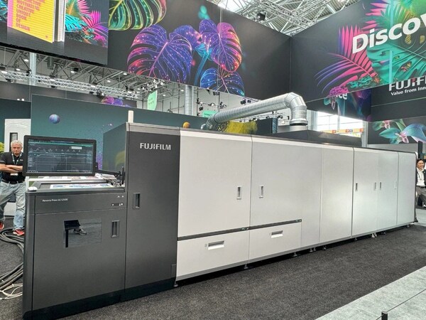 B2XL彩色生產型數字印刷系統Revoria Press? GC12500