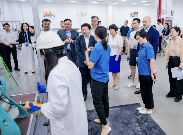 TüV萊茵長三角運(yùn)營中心二期盛大開業(yè) 助推區(qū)域一體化高質(zhì)量發(fā)展