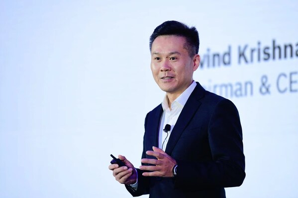 IBM大中華區(qū)董事長(zhǎng)、總經(jīng)理 陳旭東