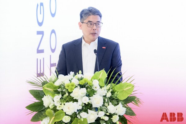 ABB集團高級副總裁、機器人中國區(qū)總裁韓晨