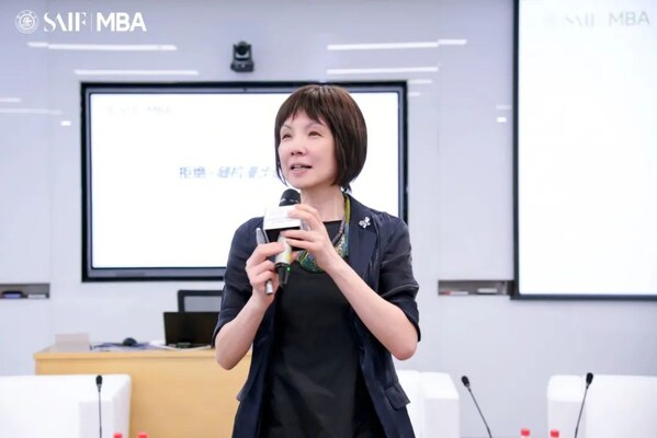 倪海英  上海高金金融研究院助理院長、高金MBA項目執(zhí)行主任