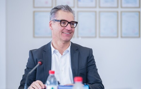 TÜV萊茵客制化服務(wù)全球副總裁Kai Hoehmann