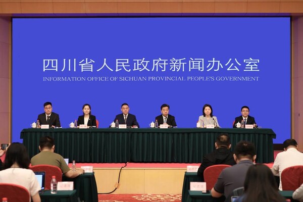 5月13日，四川省政府新聞辦在北京舉行第二十屆中國西部國際博覽會新聞發(fā)布會