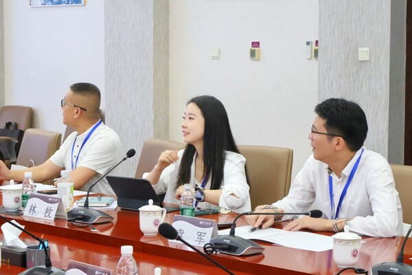 眾合云科人力資源副總裁林枚女士發(fā)言現(xiàn)場