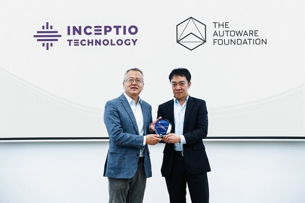 左：嬴徹科技創(chuàng)始人兼CEO 馬喆人；右：Autoware基金會創(chuàng)始人兼會士 加藤真平