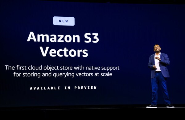亞馬遜云科技推出Amazon S3 Vectors：首個(gè)支持規(guī)?；蛄刻幚淼脑拼鎯?chǔ)服務(wù)