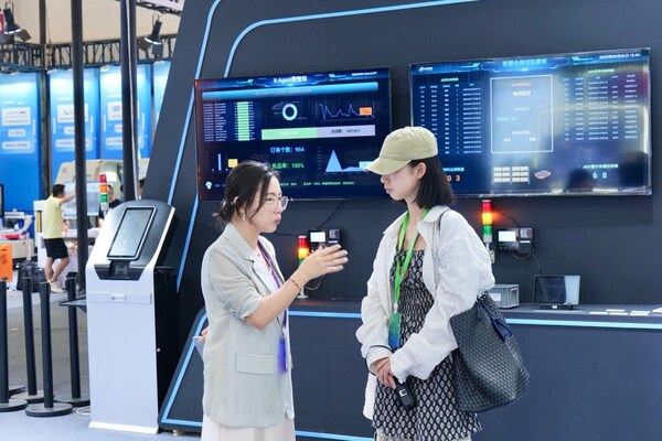 中之杰德沃克X-Agent炸場(chǎng)！引領(lǐng)離散工業(yè)的AI智造風(fēng)暴