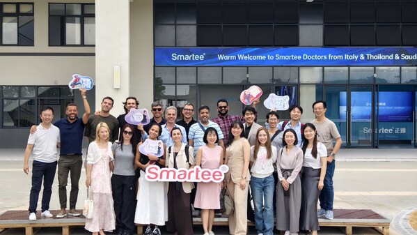 海外正畸專家到訪正雅，深度研討頜位重建技術(shù)